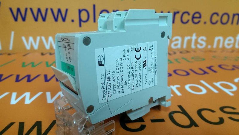 FUJI ELECTRIC CIRCUT PROTECT 15A CP32F-M015 CP32FM/15 - PLC DCS